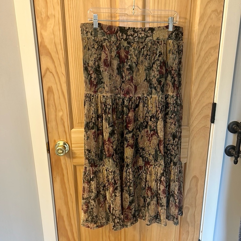 Lauren Conrad Multicolored Floral Tiered Skirt